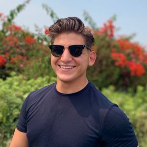 Meet your Posher, Charles